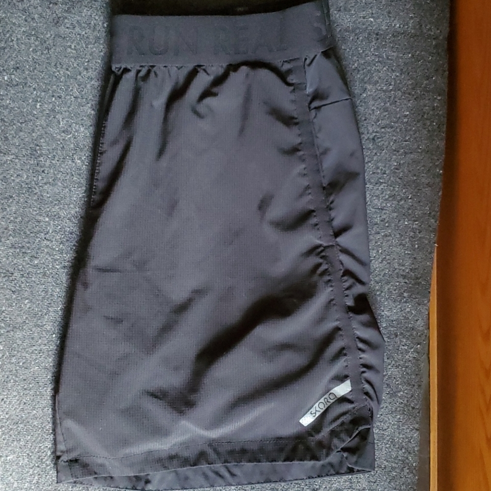 Mena Skorarunning shorts